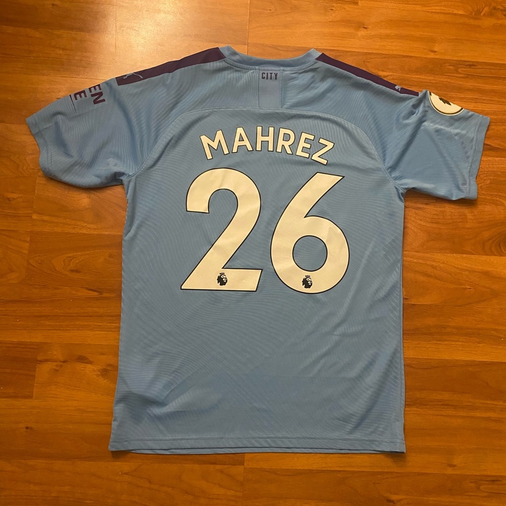 Riyad Mahrez Men’s Manchester City Premier League Jersey Size Large